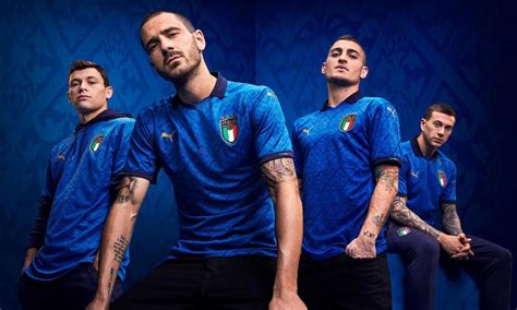 意大利队新主场球衣正式发布，文艺复兴为灵感的蓝色球衣亮相