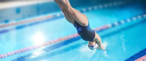 预防游泳时抽筋，不能只依靠热身运动_肌肉_脱水_因素