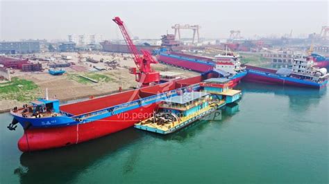 全球首艘3000吨级自升式风电安装船交付启航_江苏国际在线