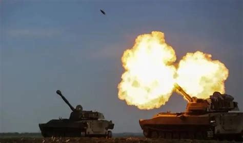 1500换450万！俄军又损失一辆T-90M，“挑战者2”来了照样被打爆