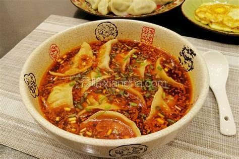 酸辣汤水饺的做法_菜谱_香哈网