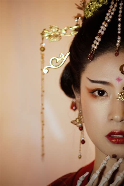凰 半面妆 半年下线-风格样片-梓摄影官网|复兴中国式的美与优雅、古风、艺术照