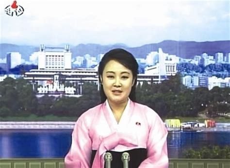 朝鲜启用20余岁女主播替换李春姬(图)_新闻中心_新浪网