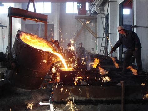 铝合金重力铸造半自动化生产线 -浙江万丰科技开发股份有限公司
