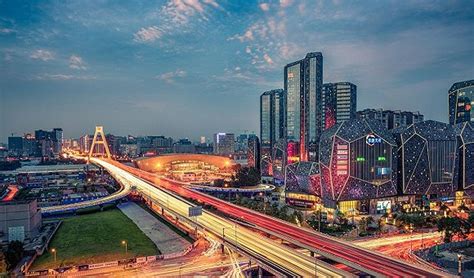 2022中国十大城市排名：上海第1，广州第7，成都、天津跌出前10