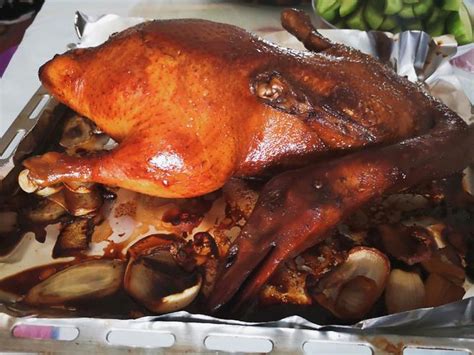 【家庭版北京烤鸭的做法步骤图，怎么做好吃】百合芙爱美食_下厨房