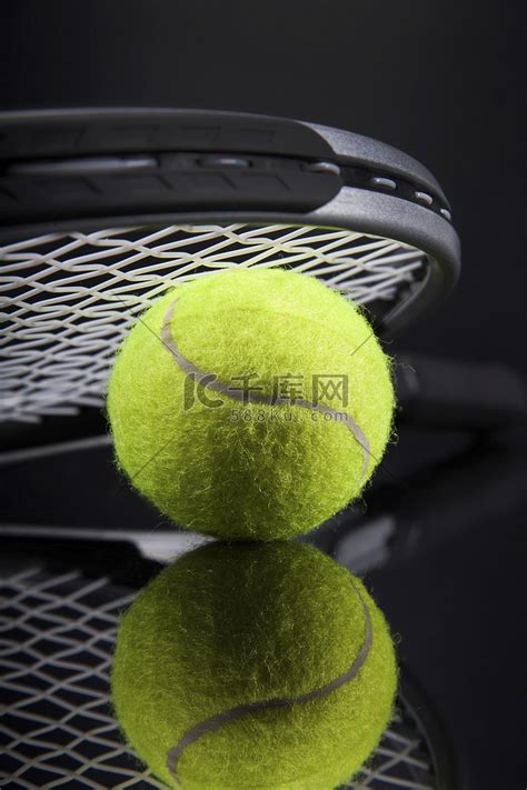 网球运动,黄色,球场边线,红土,中央球场,网球场,乡村俱乐部,球场,网球,选择对焦摄影素材,汇图网www.huitu.com