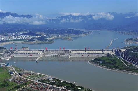 《长江三峡工程蓄水前后的大型全景实拍照片》-长江文明馆