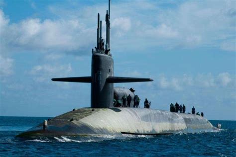 更安静更快更强 美海军曝光新一代核潜艇部分特征_凤凰网