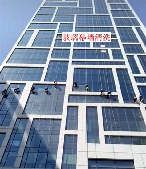 高楼玻璃维修 玻璃外墙更换 幕墙窗户维修公司既修建筑