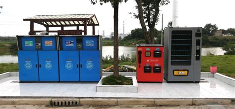 湖北荆门：垃圾分类回收箱进社区 实现生活垃圾减量
