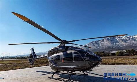广东省警航队的空客H145直升机，就是展品也是航展应急保障装备……