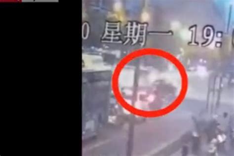 杭州女司机撞人事件“最新进展”，车检结果出来，网友炸评！-新浪汽车