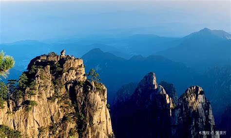 黄山奇石猴子观海图片