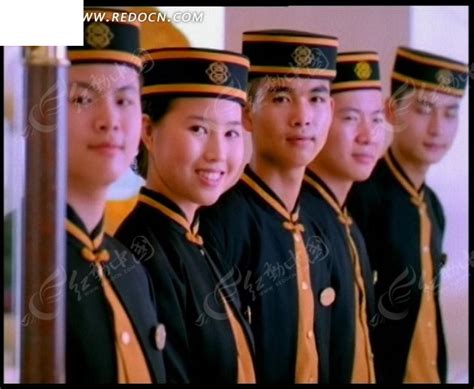 服务视频 酒店大门列队欢迎微笑的男女侍应mov素材免费下载_红动中国