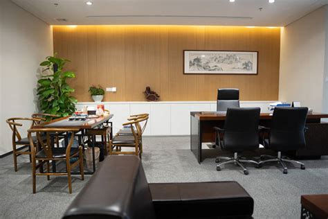 现代简约办公室装修效果图_岚禾工装设计