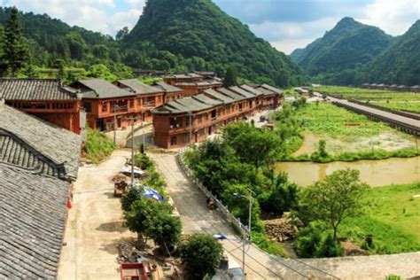 贵州福泉：产业“绘”出美丽乡村-人民图片网