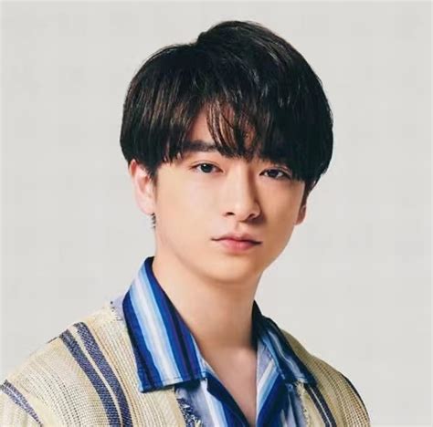 知念侑李图片