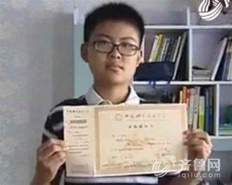 14岁少年考699分 三岁能认3000字五六岁时爱数学(图)_青新闻__中国青年网
