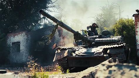 2022俄罗斯战争片《地狱尖兵》超燃的战斗场面，#战争片 #战争电影