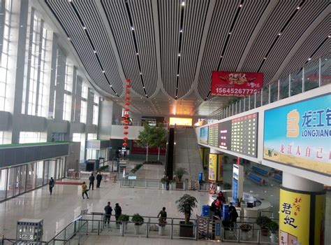 齐齐哈尔南站 高清图片下载_红动中国