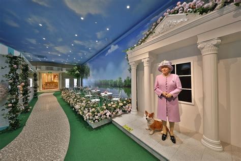 上海杜莎夫人蜡像馆 - 英国女王伊丽莎白二世
