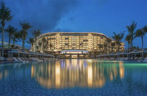 纯白系海岛度假风特色民宿酒店装修设计案例-设计风尚-上海勃朗空间设计公司