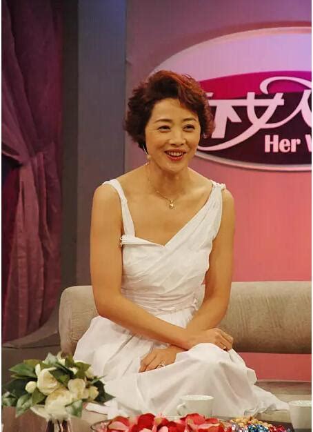 花心导演张健,和刘蓓离婚后又复婚,不出席儿子张若昀的婚礼