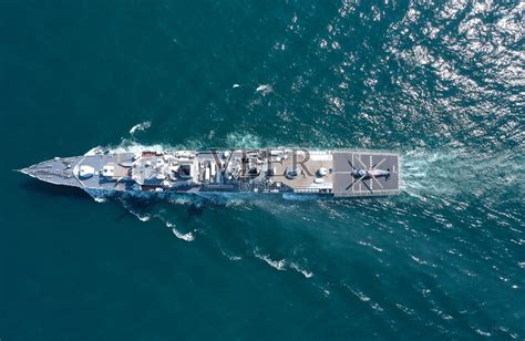 2023年海军成立纪念日舰艇开放活动在青岛举行