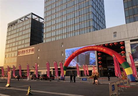 首季成交额逾493亿！中国轻纺城面料市场线上线下两个市场实现“开门红”-全球纺织网资讯中心