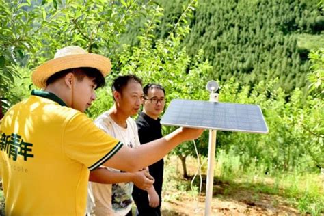 重庆高校跨校组建“新青年”技术助农团队赴巫山县开展数字乡村建设实践活动