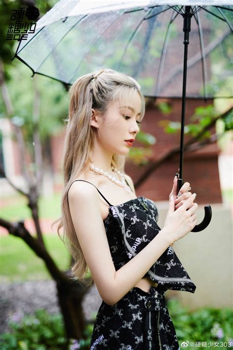 甜美女生陈卓璇头像