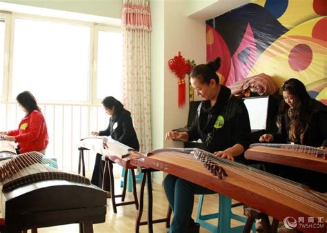 古筝培训班解析古筝演奏的要素是什么?_北京汉翔书法教育机构
