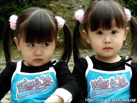 全球最美混血双胞胎 姐妹俩从小美到大！-19楼早知道-早知道-杭州19楼