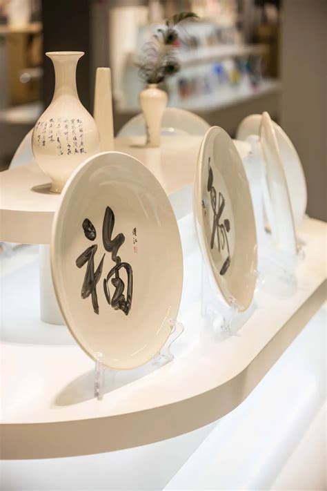 第10届中国·长春国际陶艺作品邀请展之加纳陶艺家泰迪·奥塞作品欣赏
