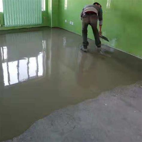 地流平高强度自流平水泥家用耐磨地面找平修补砂浆材料室内地坪漆
