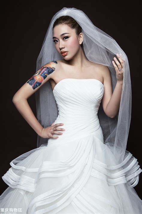 美丽迷人婚纱新娘高清图片下载-找素材