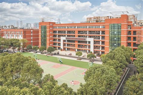 武汉二中国际部校园风采-远播国际教育