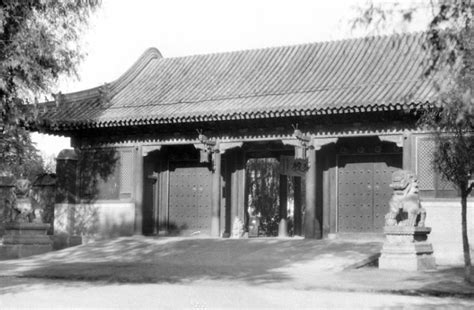 老照片：1920年代的燕京大学师生学习和生活场景 - 派谷照片修复翻新上色