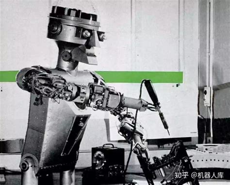 这个萌萌哒格力智能家居机器人，等你来取名！