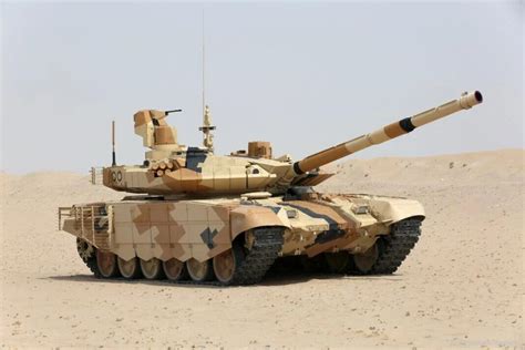 T-14“阿玛塔”与KF-51“黑豹”，谁才是第四代坦克的代表？_凤凰网军事_凤凰网
