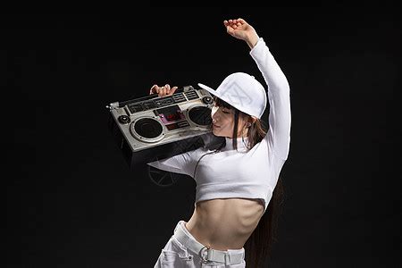 步街舞妆容甜美女生头像