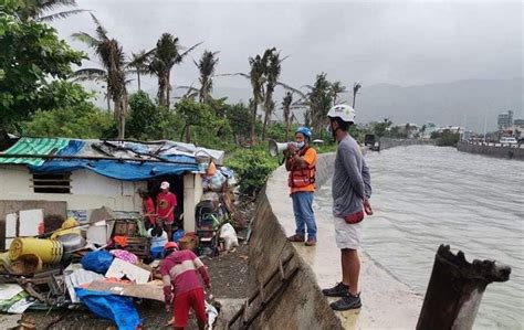 台风"天鹅"过境菲律宾 已致10人死亡超200万人受影响_手机新浪网