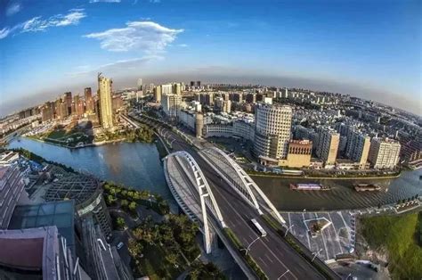 中国GDP千亿县达52个，昆山经济总量超8个省会_凤凰网