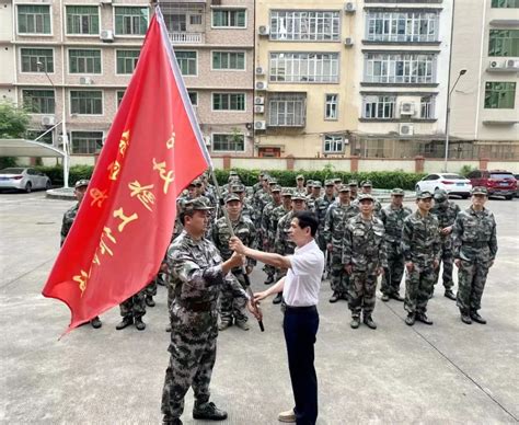 揭阳市举行拥军支前工作队伍授旗仪式-揭阳双拥