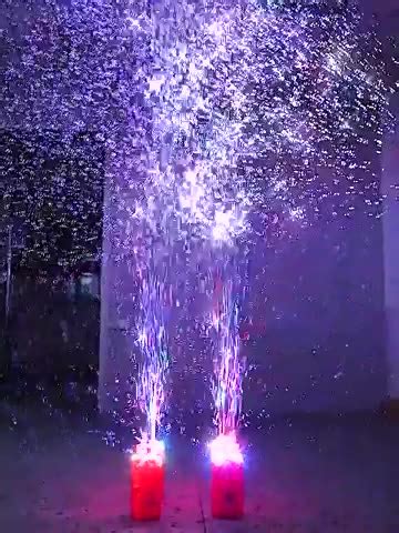新年爆竹烟花泡泡机玩具音效灯光婚礼礼花气氛电动泡泡枪网红玩具-阿里巴巴