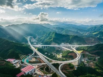 融水至河池高速公路建设稳步推进 - 重要新闻 - 广西壮族自治区交通运输厅网站