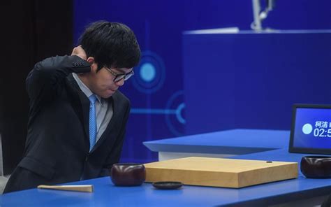 【人机大战】柯洁首局不敌AlphaGo 人工智能，你怕了吗？_其它_其它赛事_爱动体_专注您身边的体育
