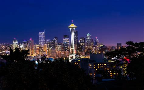 美国华盛顿州西雅图市城市天际线高清图片下载-正版图片307595769-摄图网
