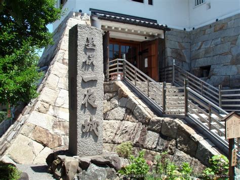 「石垣山一夜城歴史公園」は眺望が見事な歴史公園！｜おでかけインフォ